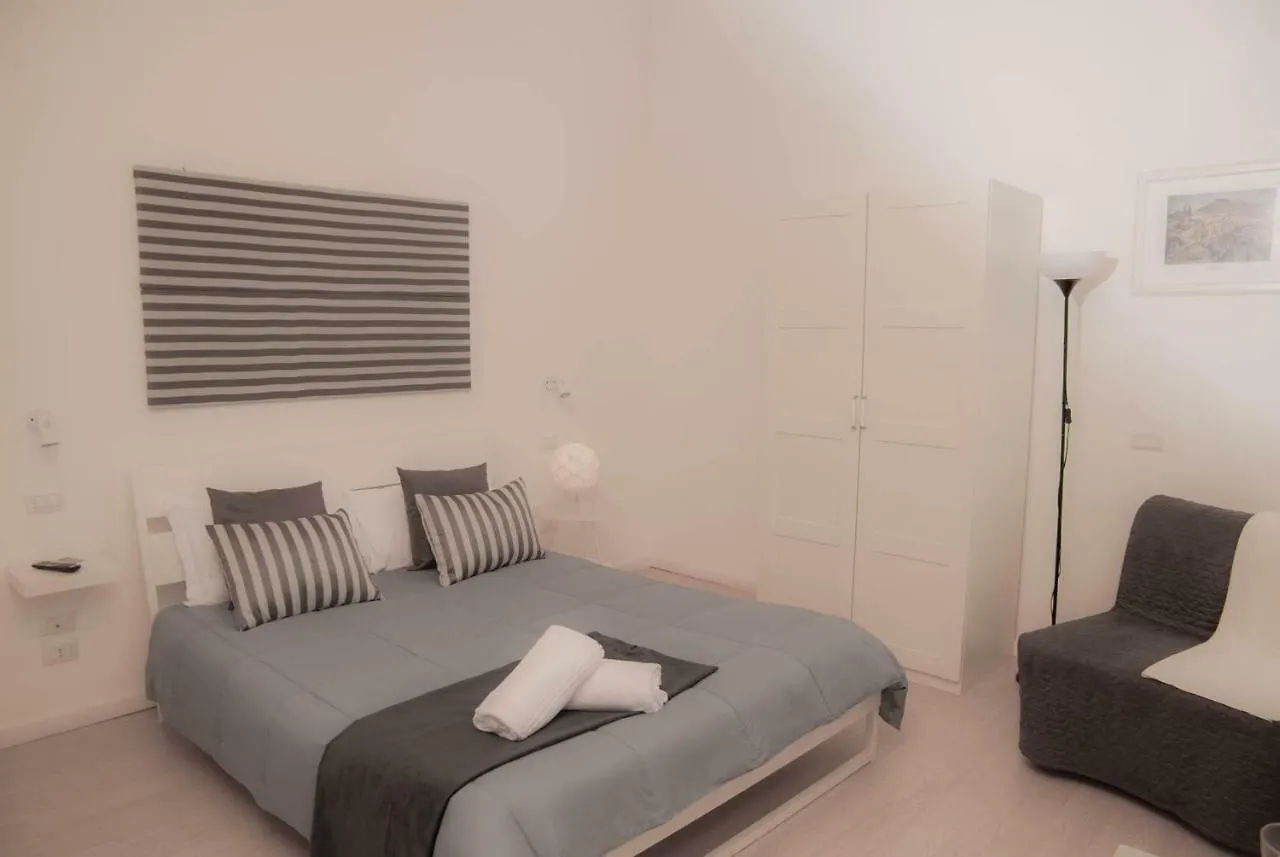 Bookbreakfast Bed & Breakfast Terme Vigliatore İtalya